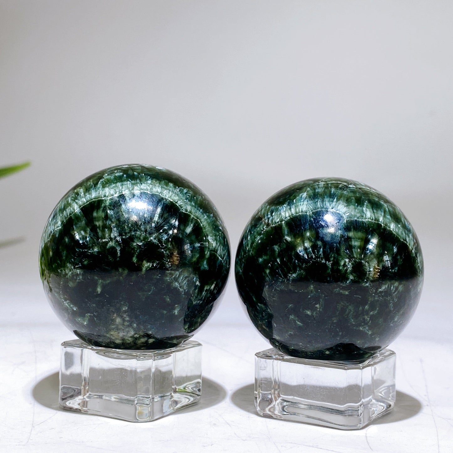 40mm Seraphinite Sphere Crystal Healing Bulk Wholesale