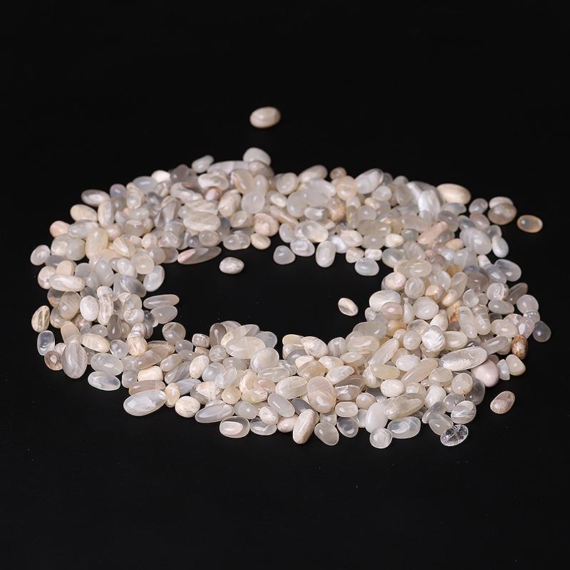 0.1kg Round Shape Natural Moonstone Chips Crystal Chips for Decoration Wholesale Crystals USA