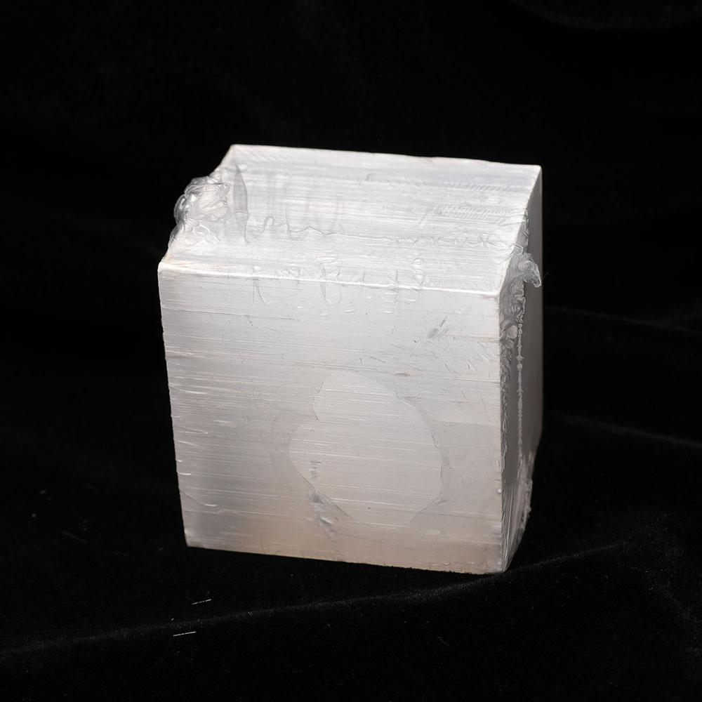 1.8" 220g/pc Selenite Cubes Wholesale Crystals USA