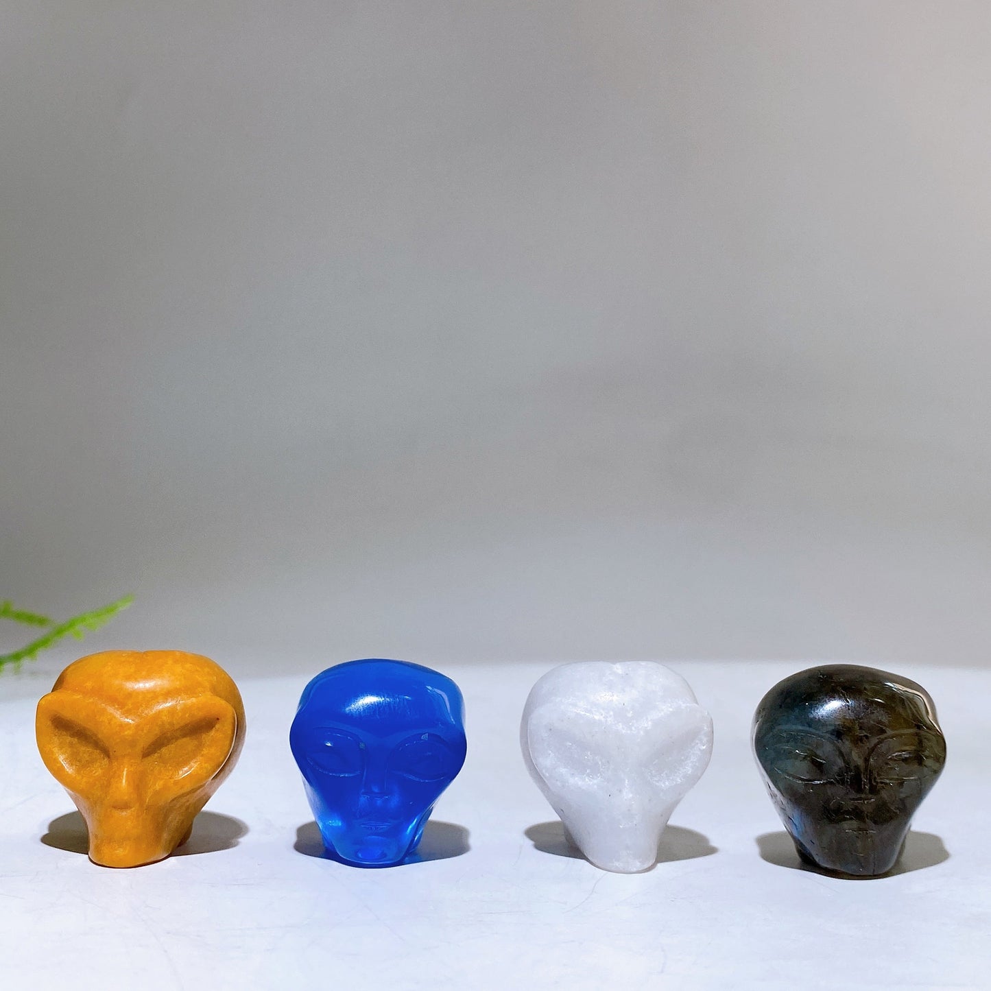 1.0" Crystal Alien Skull Carving for Halloween Wholesale