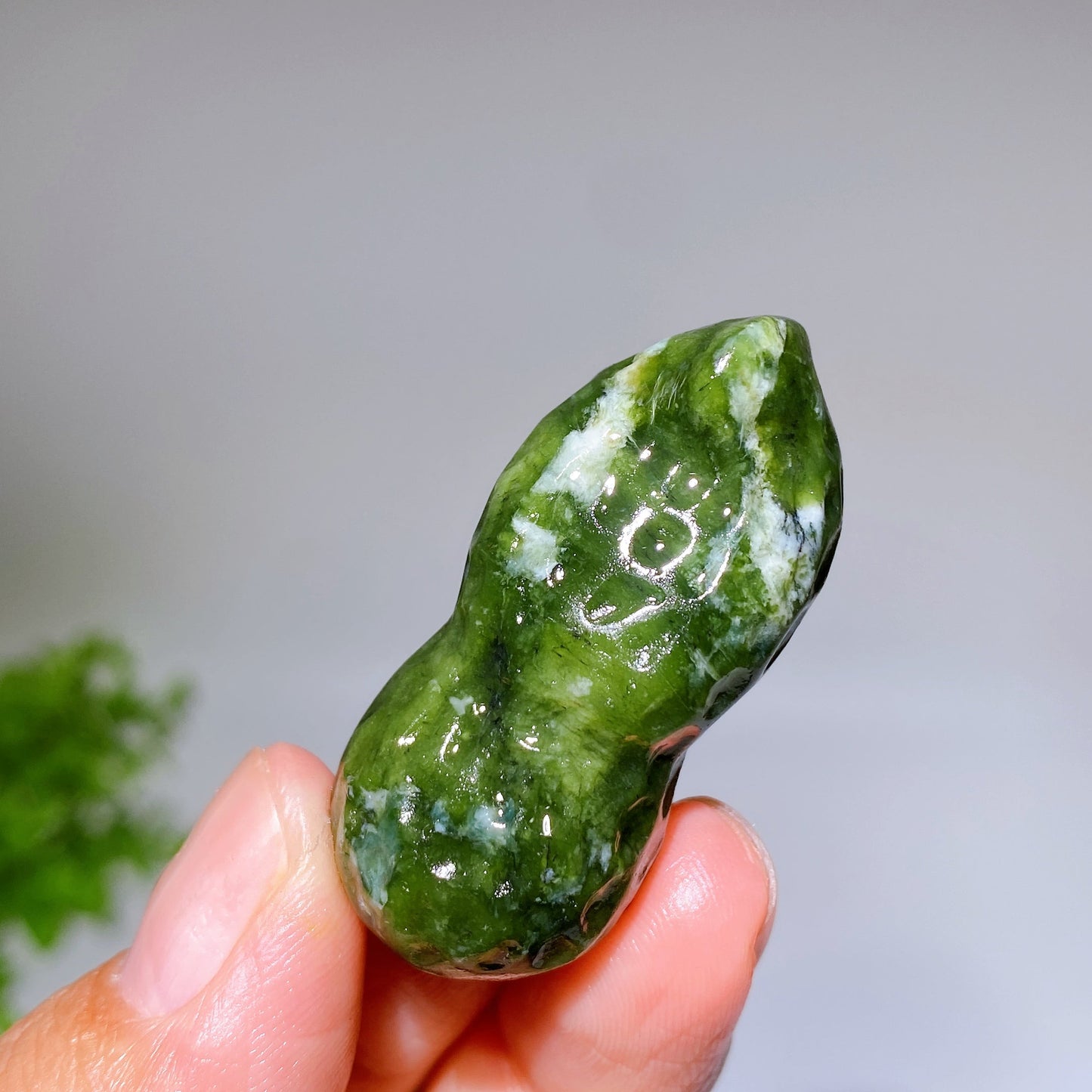 1.6" Crystal Peanut Carving Crystal Healing Bulk Wholesale