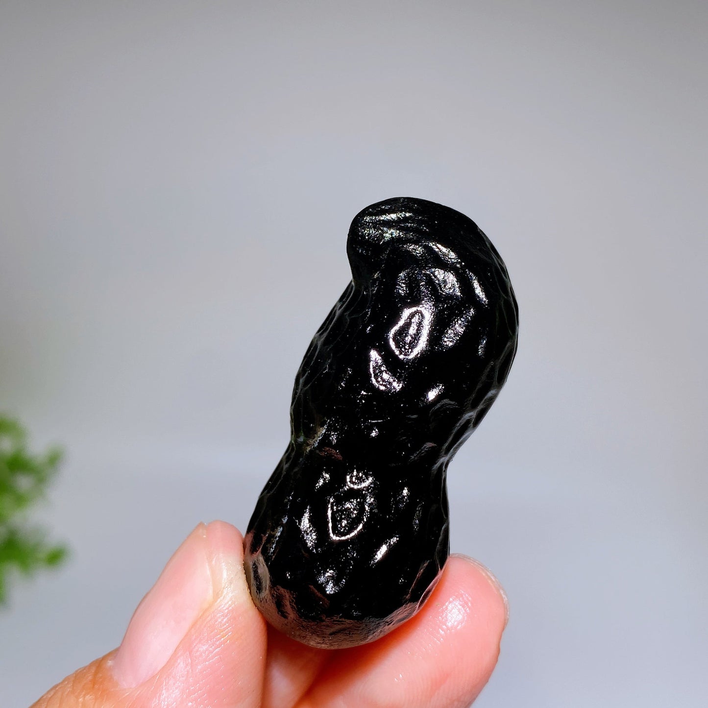 1.6" Crystal Peanut Carving Crystal Healing Bulk Wholesale