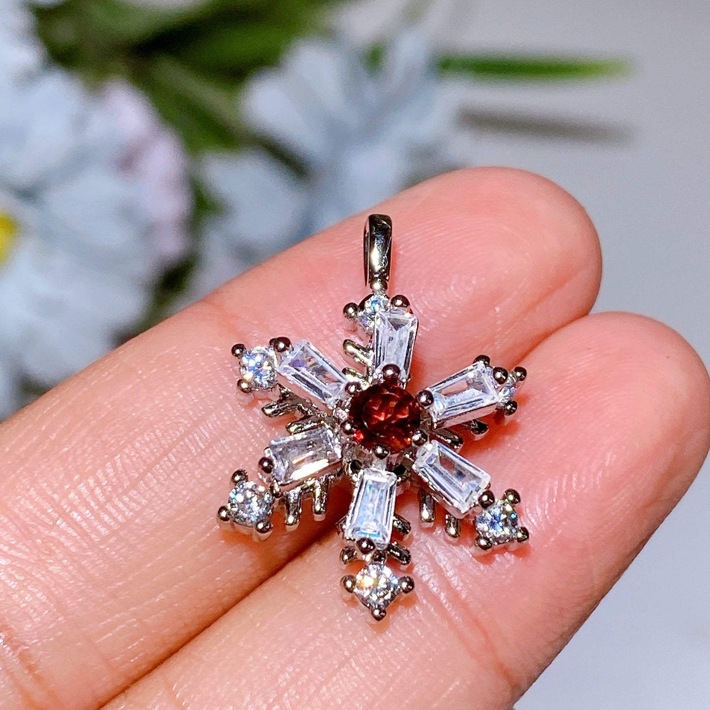 Cooper Silver Plated Spinning Snowflake Pendant Crystal Healing Bulk Wholesale