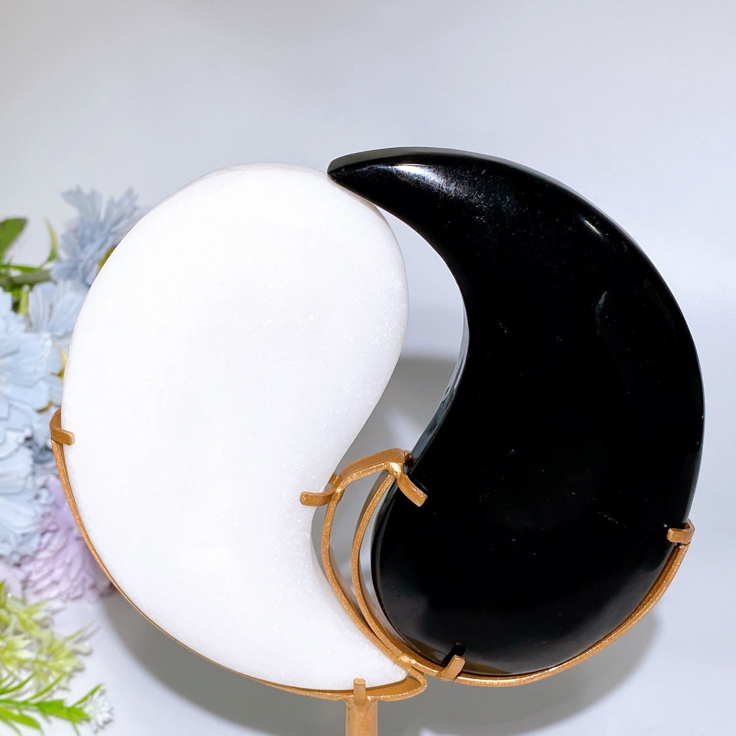 Crystal Taiji Carving with Stand Free Form Crystal Healing Bulk Wholesale