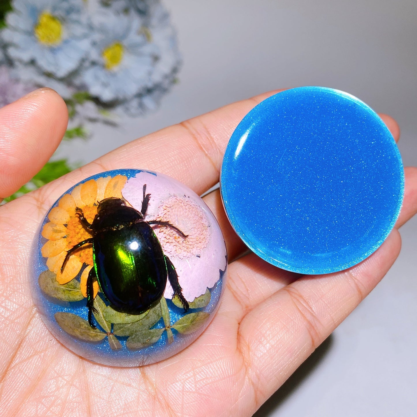 45mm Luminous Resin with Insect Free Form Crystal Healing Bulk Wholesale