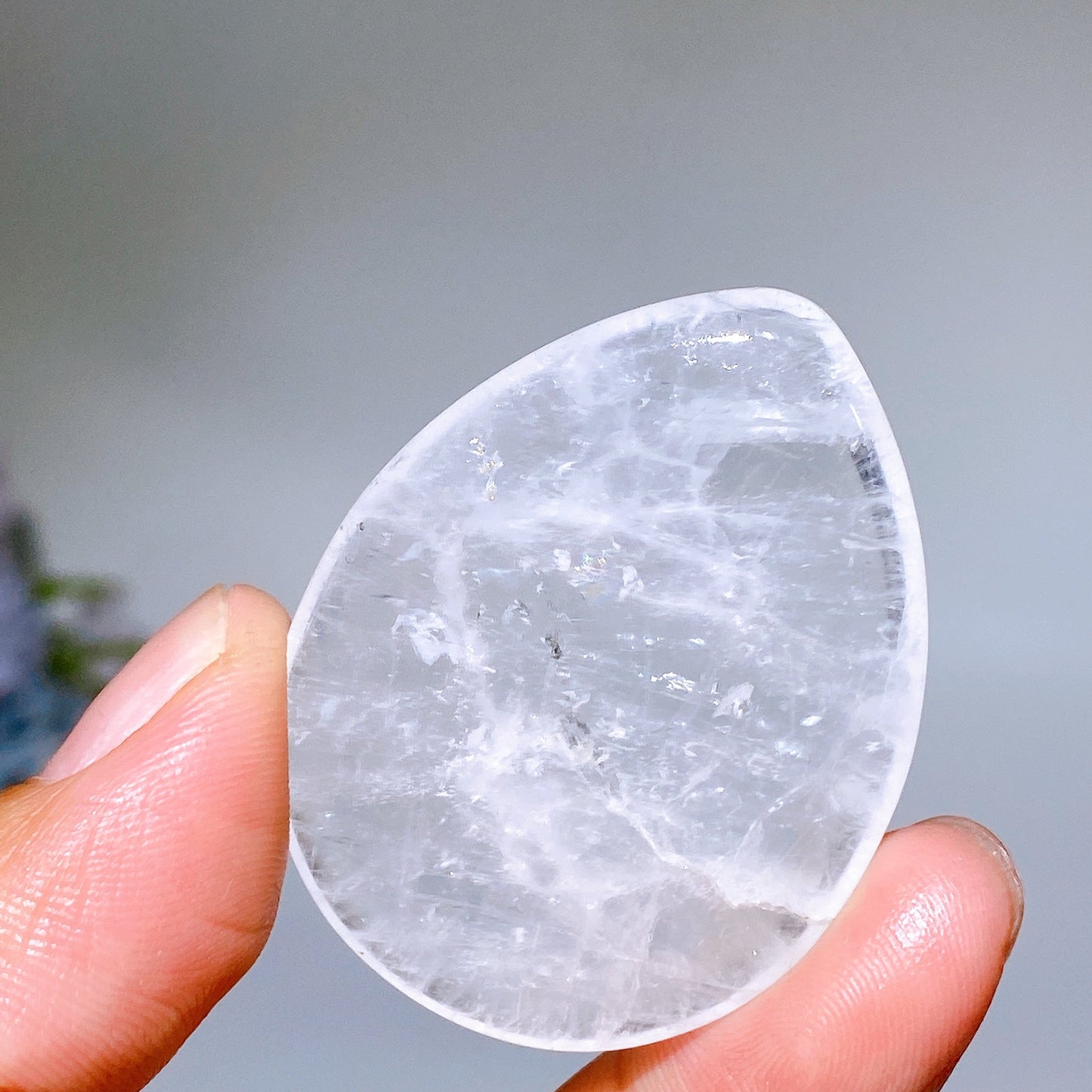 1.8" Crystal Water-drop Shape Worry Stone Crystal Healing Bulk Wholesale