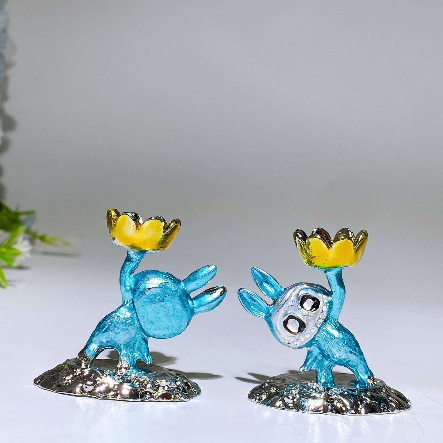 4cm Metal Labubu Stand Crystal Healing Bulk Wholesale