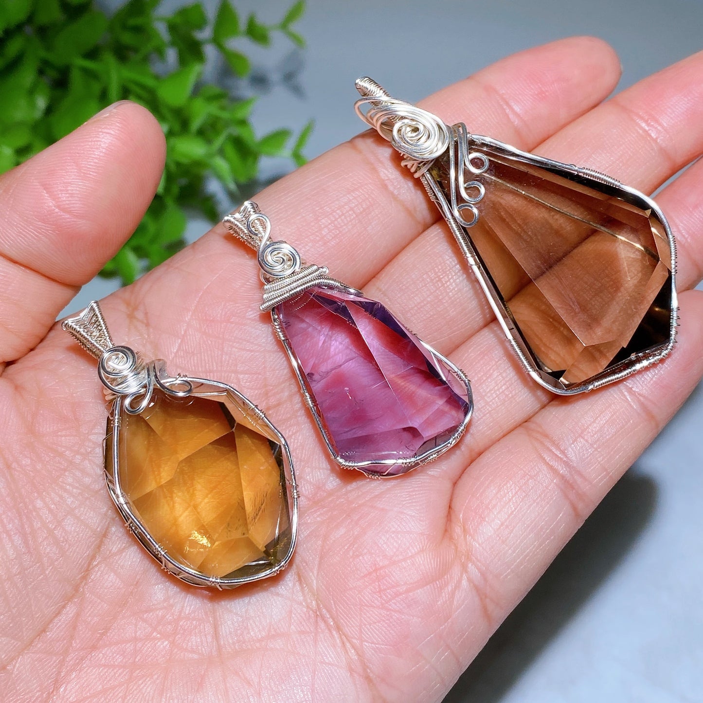 1.2"-2.0" Raw Crystal Pendant Crystal Healing Bulk Wholesale