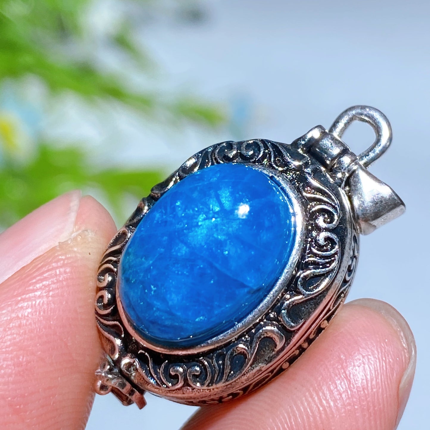 Crystal Poison Pendant Crystal Healing Bulk Wholesale