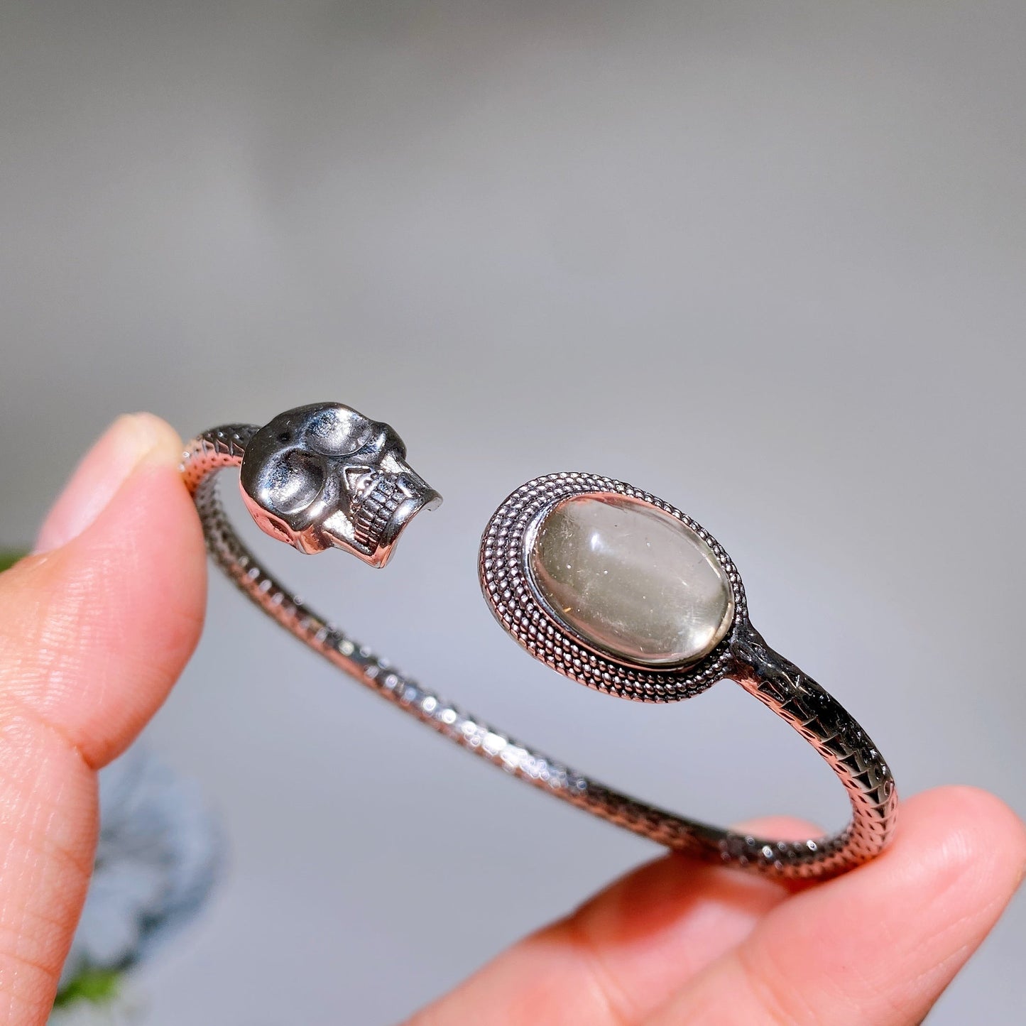 Metal Skull Crystal Bangle Crystal Healing Bulk Wholesale